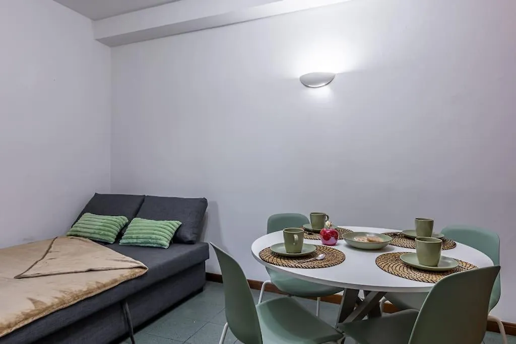 Close To Duomo Lovely City Center Flat Apartment Milan